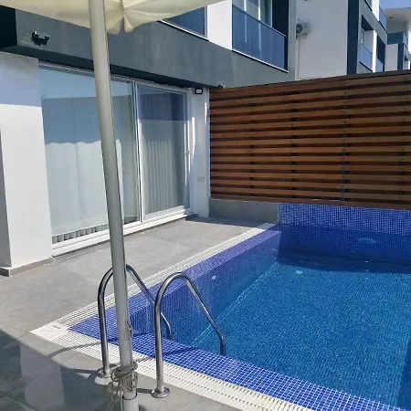 Deniz Ve Orman Manzarali Mustakil Havuzlu Villa